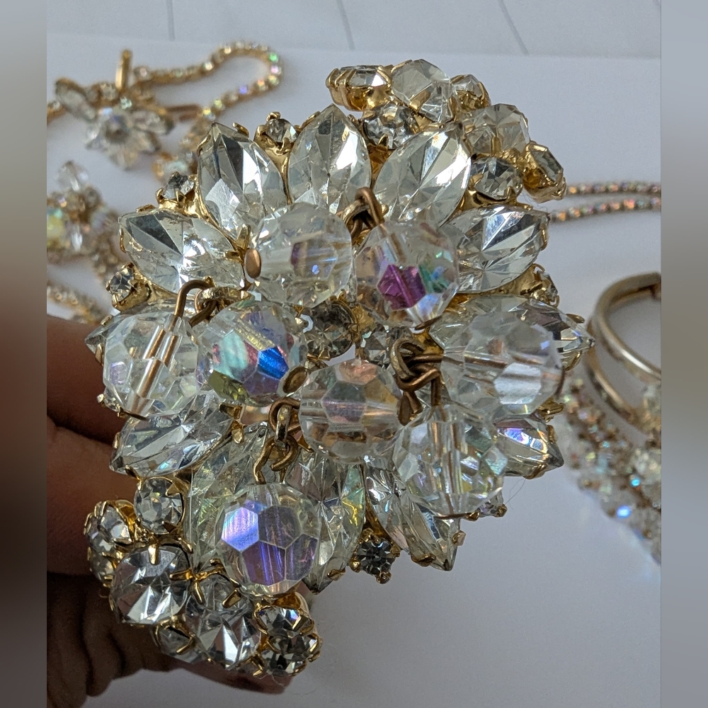 EVC 4 PIECE JULIANA GOLD TONE CLEAR & AB RHINESTONES - Picture 9 of 13
